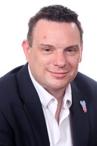 Profile image for Councillor Scott Warren